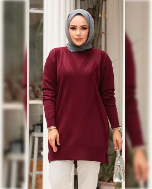 Cozy V-Shaped Textured Design Blouse in Maroon Shade, بلوزة شتوية دافئة بتصميم جميل باللون الخمري الجميل