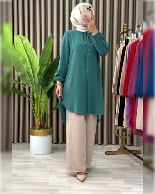 Chic Aerobin 2-Pieces Outfit in Dark Teal Shade طقم آيروبين أنيق مكون من قطعتين باللون الأخضر المزرق الجميل