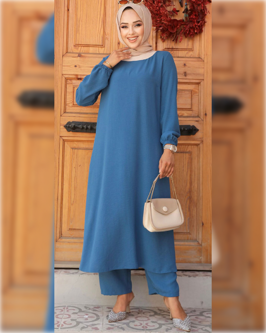 Formal Aerobin 2-Pieces Outfit in Blue Shade طقم آيروبين رسمي مكون من قطعتين باللون الأزرق الجميل