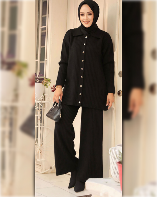 Talia Buttoned - Tricot - Black - 2-Pieces Outfit in Wool طقم تاليا الشتوي من الصوف الناعم مكون من قطعتين مع أزرار باللون الأسود الجميل