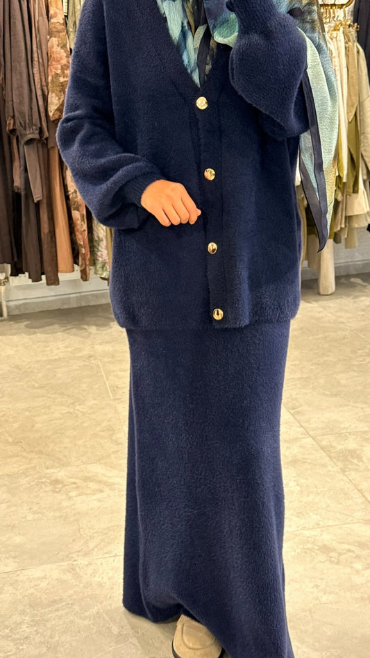 Elegant Two-Piece Knit Cardigan & Maxi Skirt Set طقم تريكو أنيق من قطعتين كارديجان و تنورة طويلة