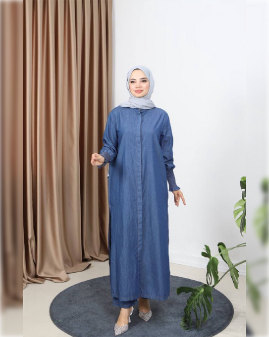 Long Stylish Denim Two-Pieces Set in Dark Shade طقم جينز طويل مكون من قطعتين بدرجة لون داكنة