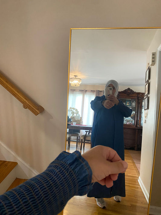 Long Stylish Denim Two-Pieces Set in Dark Shade طقم جينز طويل مكون من قطعتين بدرجة لون داكنة