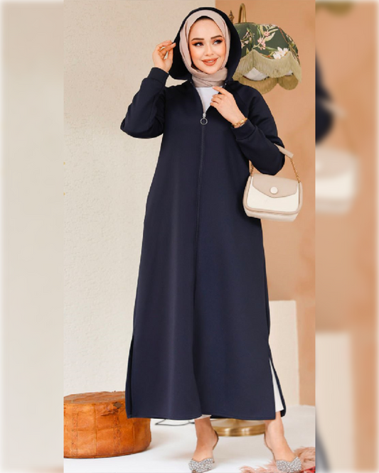 Layan Hooded Cozy Cardigan in Navy Blue Shade  كارديجان ليان الدافئ الطويل باللون الكحلي الجميل