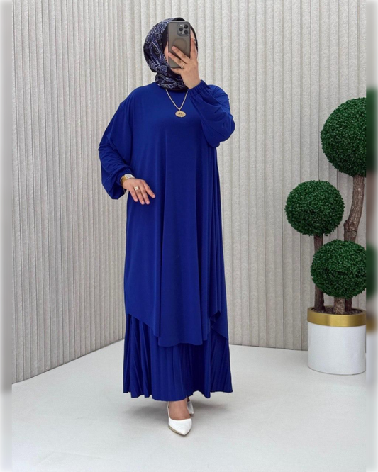 Salam Lycra 2-Piece Modest Outfit – Effortless Elegance, Unmatched Comfort in Royal Blue طقم سلام الأنيق المحتشم المكوّن من قطعتين مصنوع من قماش ليكرا الفاخر باللون الأزرق الجميل