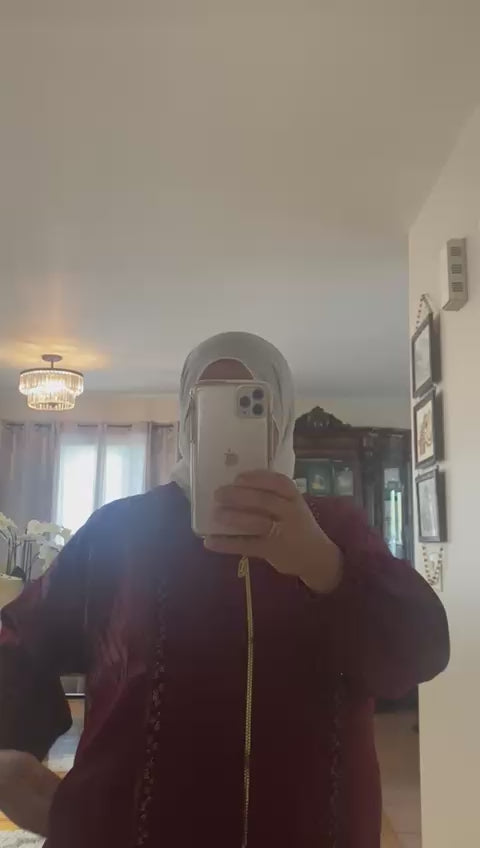 Cozy Elegant Sportswear of 2-Pieces in Maroon Shade بدلة رياضية أنيقة و دافئة من قطعتين باللون الخمري الجميل