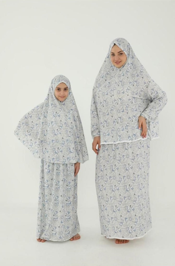 mother-daughter prayer set in blue