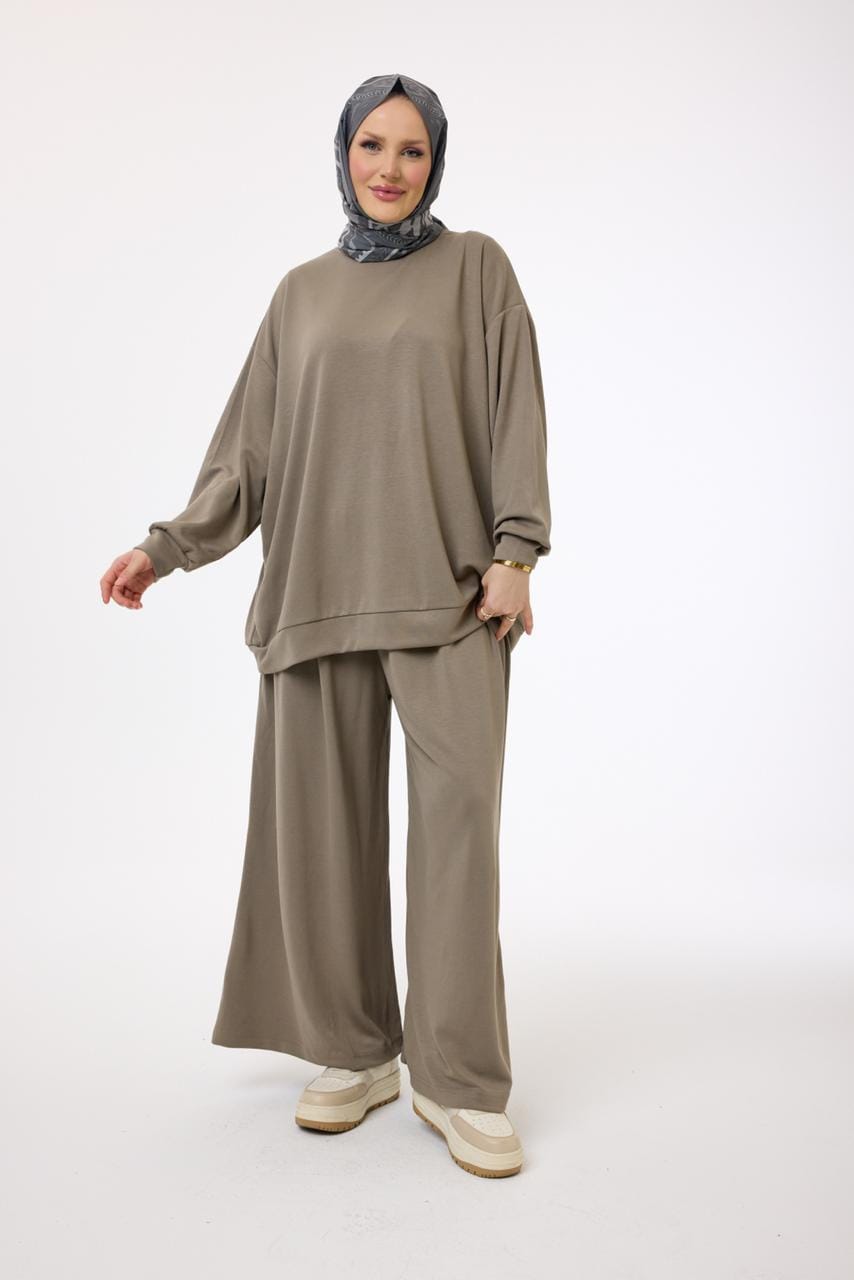 Modest Activewear 2-Pieces Set | طقم رياضي محتشم مكون من قطعتين