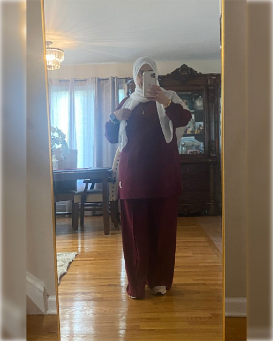 Cozy Casual Sportswear of 2-Pieces in Maroon Shade بدلة رياضية عملية و دافئة من قطعتين باللون الخمري الجميل