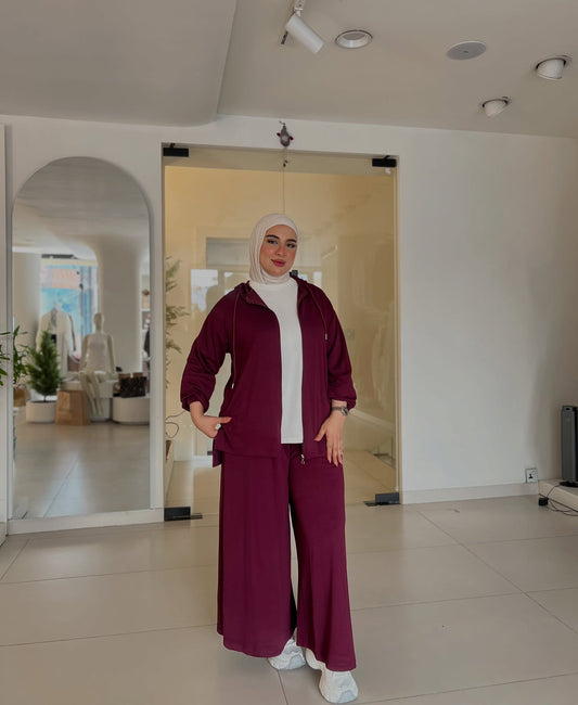 Modern Sportswear 2-Pieces Set طقم سبورت عصري من قطعتين