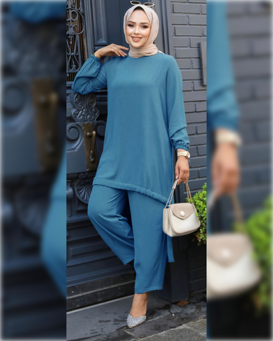 Aerobin 2-Pieces Outfit in Blue Shade طقم آيروبين صيفي مكون من قطعتين باللون الأزرق الجميل