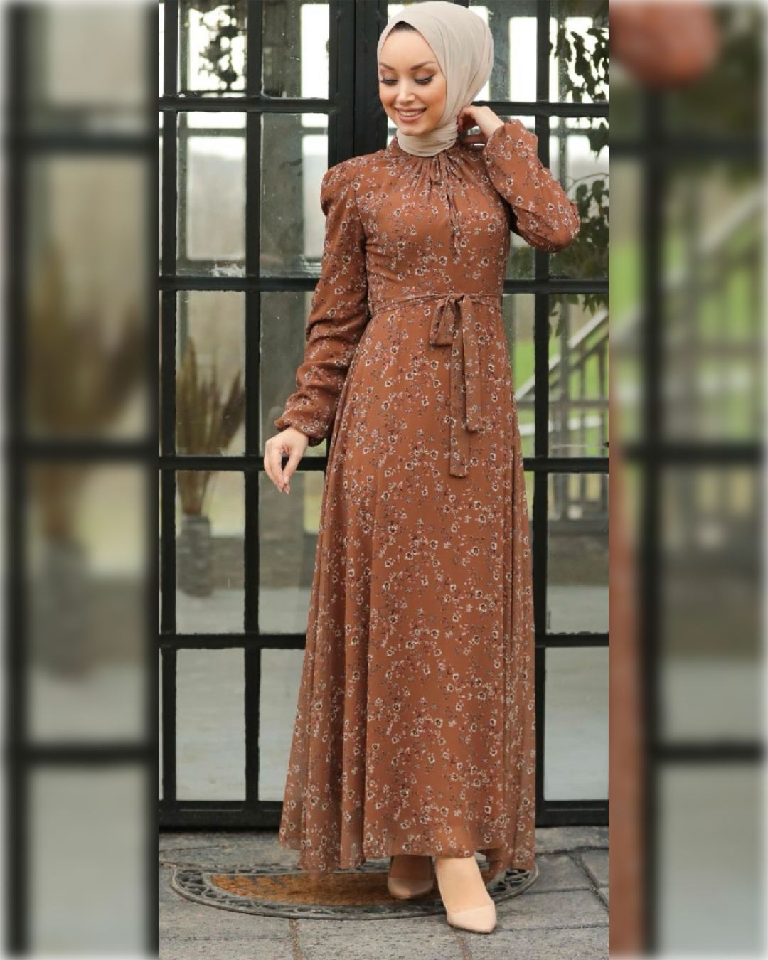 Fatimah Light Brown Elegant Chiffon Dress with Floral Print  فستان فاطمة الأنيق من الشيفون باللون البني الفاتح و بنقشة الورود الجميلة