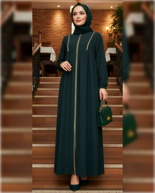 Elegant Zip-Front Abaya in Dark Green Shade عباءة أنيقة بسحاب أمامي باللون الأخضر الداكن الجميل