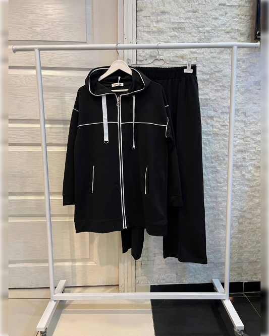 Hooded Sportswear of 2-Pieces in 4- Gorgeous Shades   بدلة رياضية أنيقة و دافئة من قطعتين بأربعة ألوان جميلة