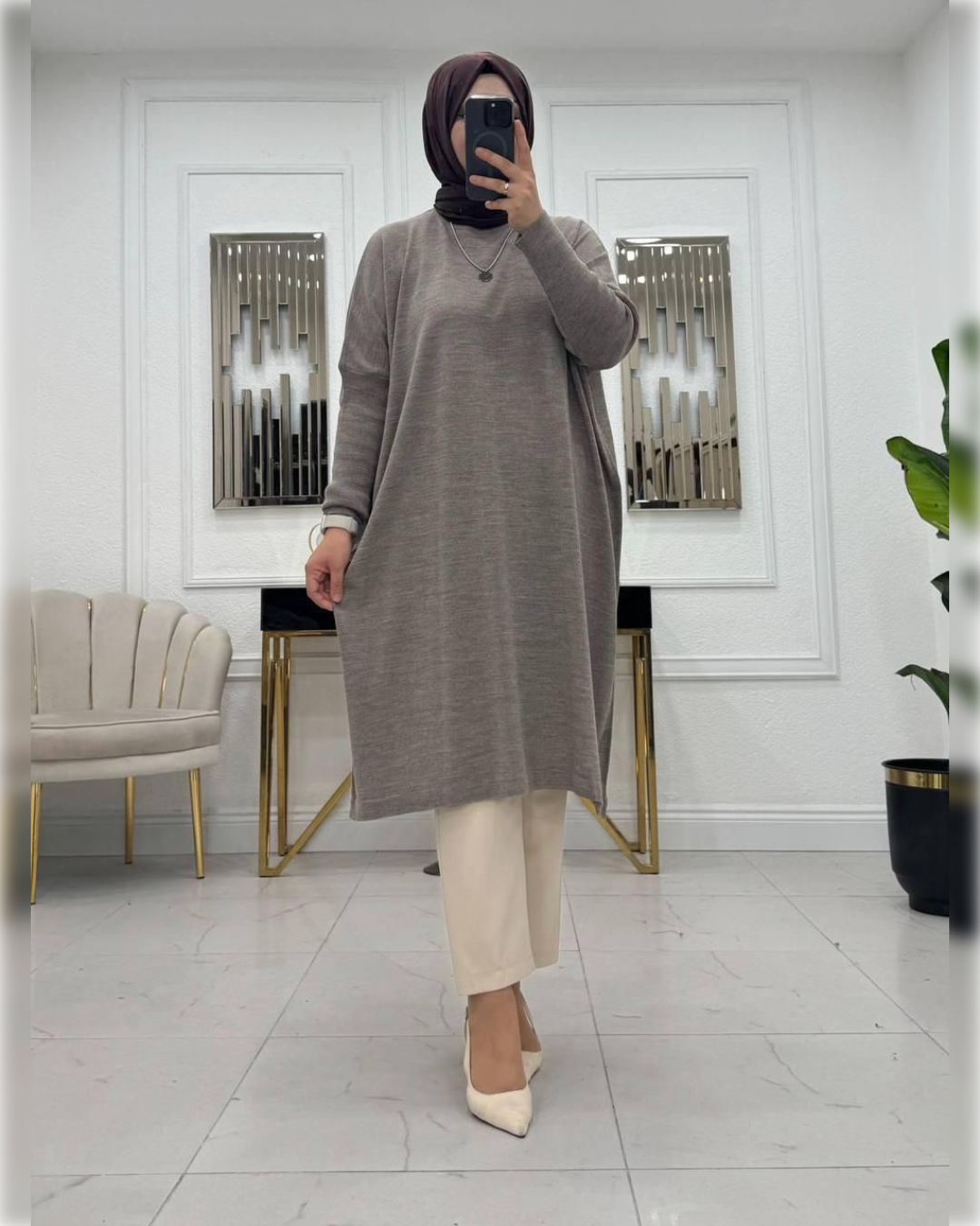 Cozy Long Blouse in Light Mocha Shade   بلوزة شتوية دافئة باللون الموكا الفاتح الجميل