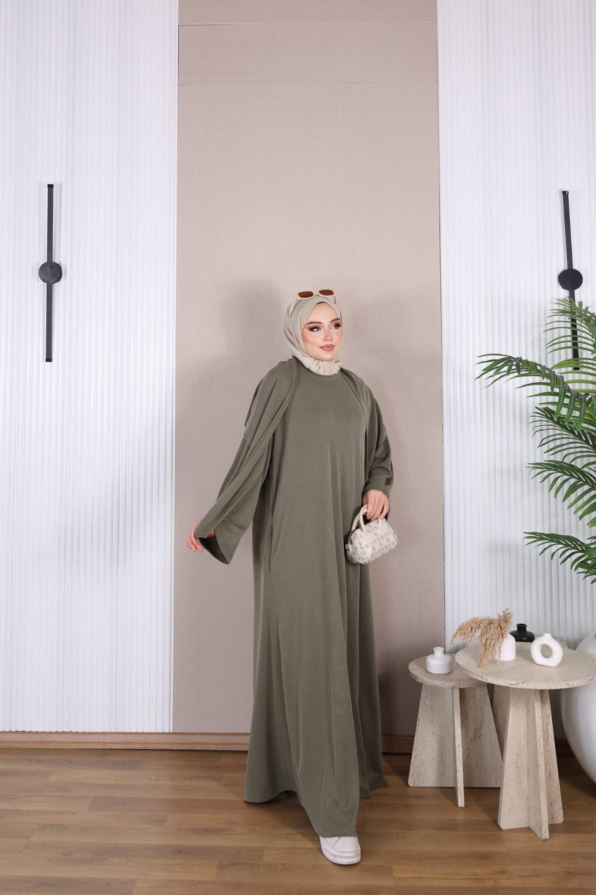 Elegant Oshio Fabric Maxi Dress  فستان   خريفي ماكسي أنيق من نسيج الأوشيو