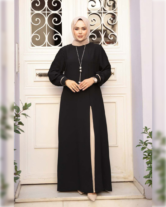 Elegant Two-Piece Abaya dress set in Black Shade   طقم عباءة أنيق من قطعتين باللون الأسود الجميل