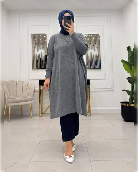 Cozy Long Blouse in Gray Shade   بلوزة شتوية دافئة باللون الرمادي الجميل