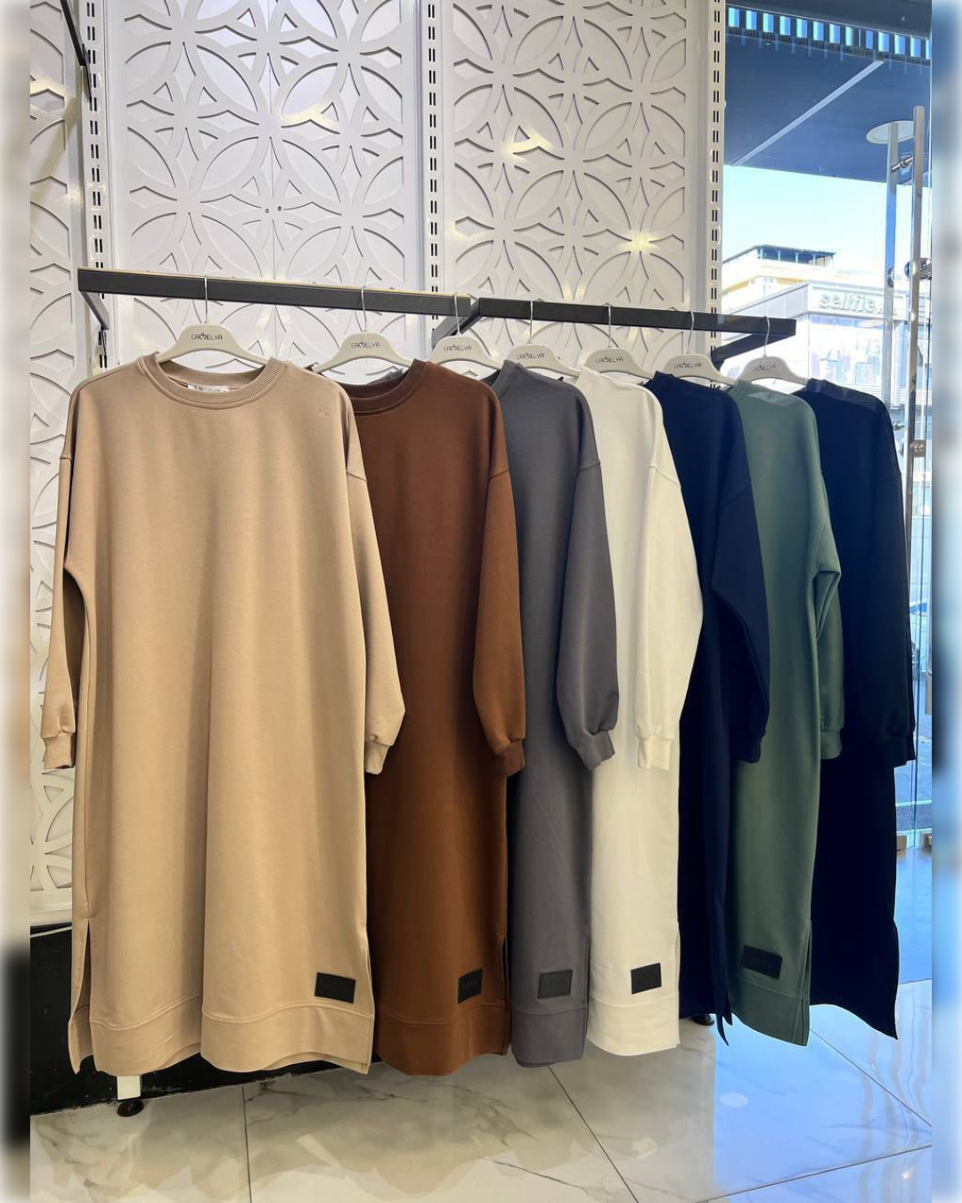 Cozy Knee-Long Cotton Blouse in Many Shades   بلوزة رياضية قطنية دافئة و طويلة بألوان جميلة