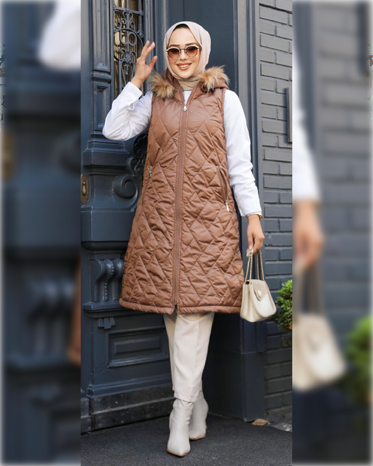 Cozy Waterproof Long Vest Jacket in Copper Shade  فيست شتوي طويل من نسيج دافئ و مقاوم للماء باللون النحاسي الجميل