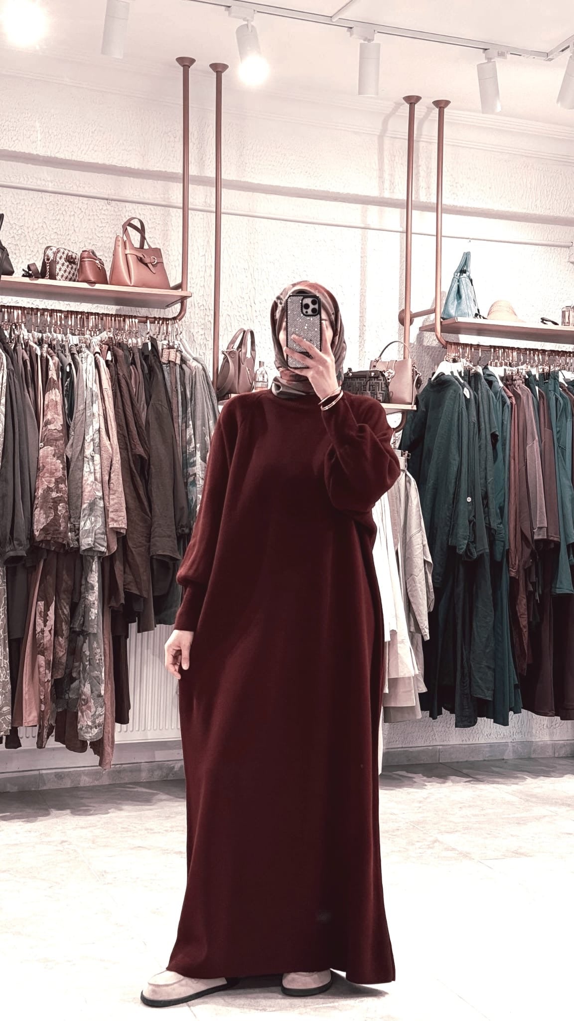 Maysoon Elegant Soft Wool Dress. فستان ميسون الأنيق من الصوف الناعم