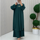 Salam Lycra 2-Piece Modest Outfit – Effortless Elegance, Unmatched Comfort in Green طقم سلام الأنيق المحتشم المكوّن من قطعتين مصنوع من قماش ليكرا الفاخر باللون الأخضر الجميل