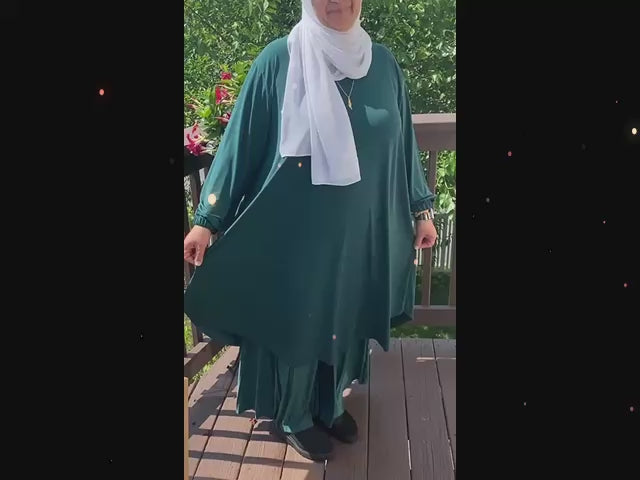Lycra 2-Piece Modest Outfit – Effortless Elegance, Unmatched Comfort in Green