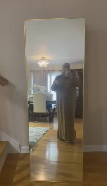 Cozy Fall - Winter Elegant Beige Button-Down Dress 🤍🤍 فستان خريفي شتوي دافئ بأزرار بشكل قلوب باللون البيج الجميل