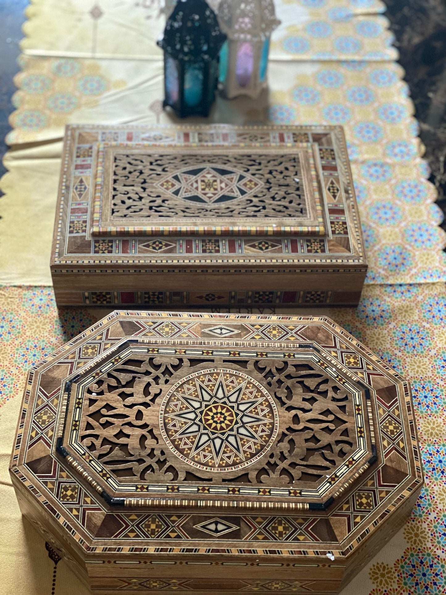 Custom Wooden Desserts & Mamoul Boxes  صندوق خشبي للحلويات و المعمول